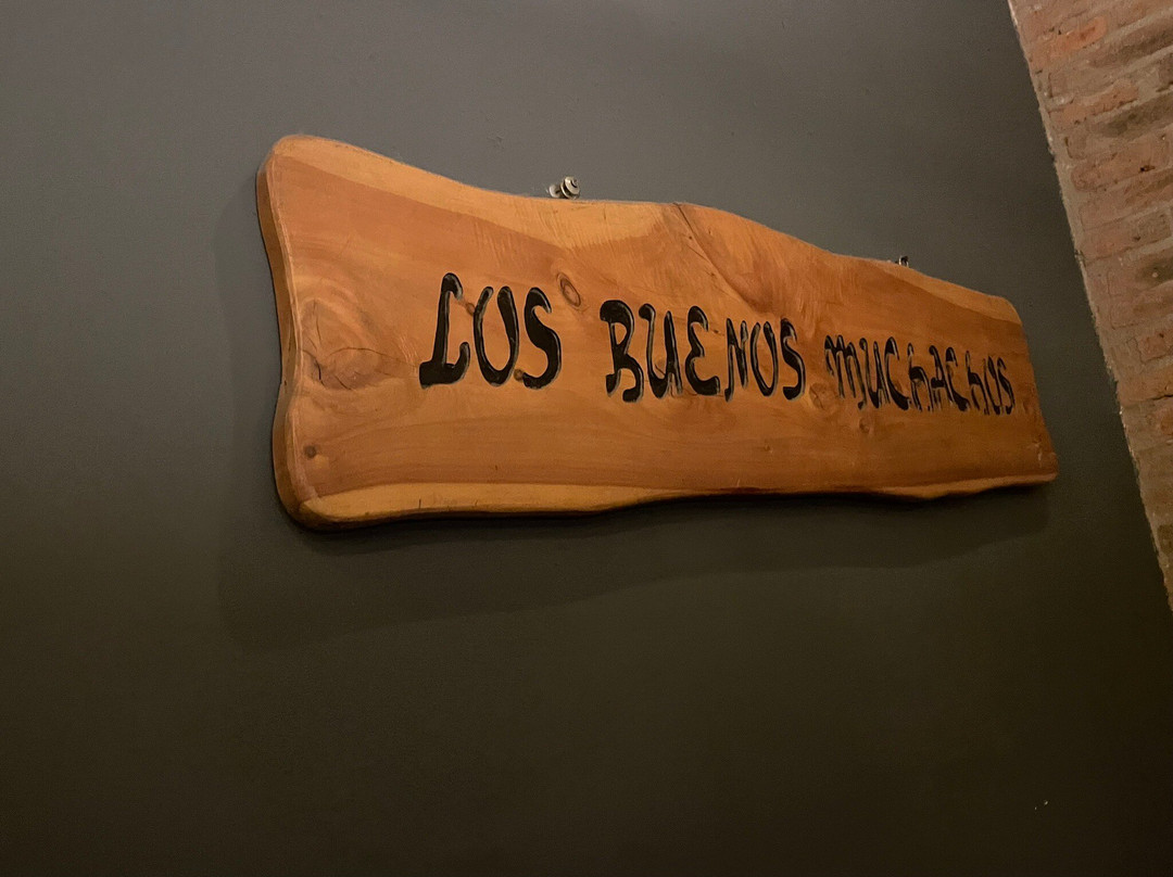 Los Buenos Muchachos Patio Bellavista