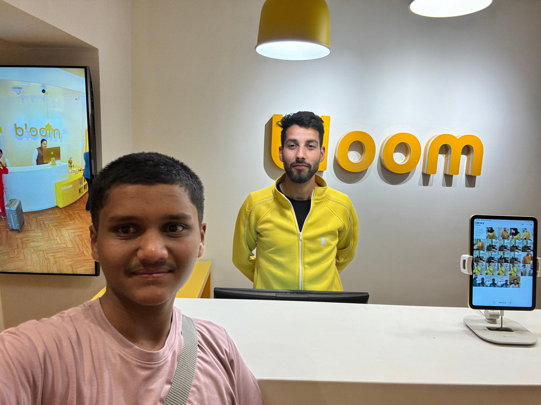 Bloom Boutique l Dal Lake