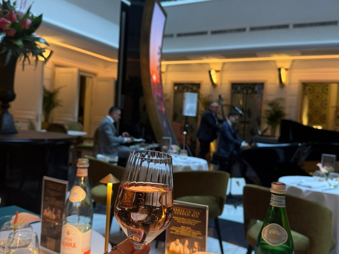 布达佩斯咏叹调酒店-图书馆酒店集团主图