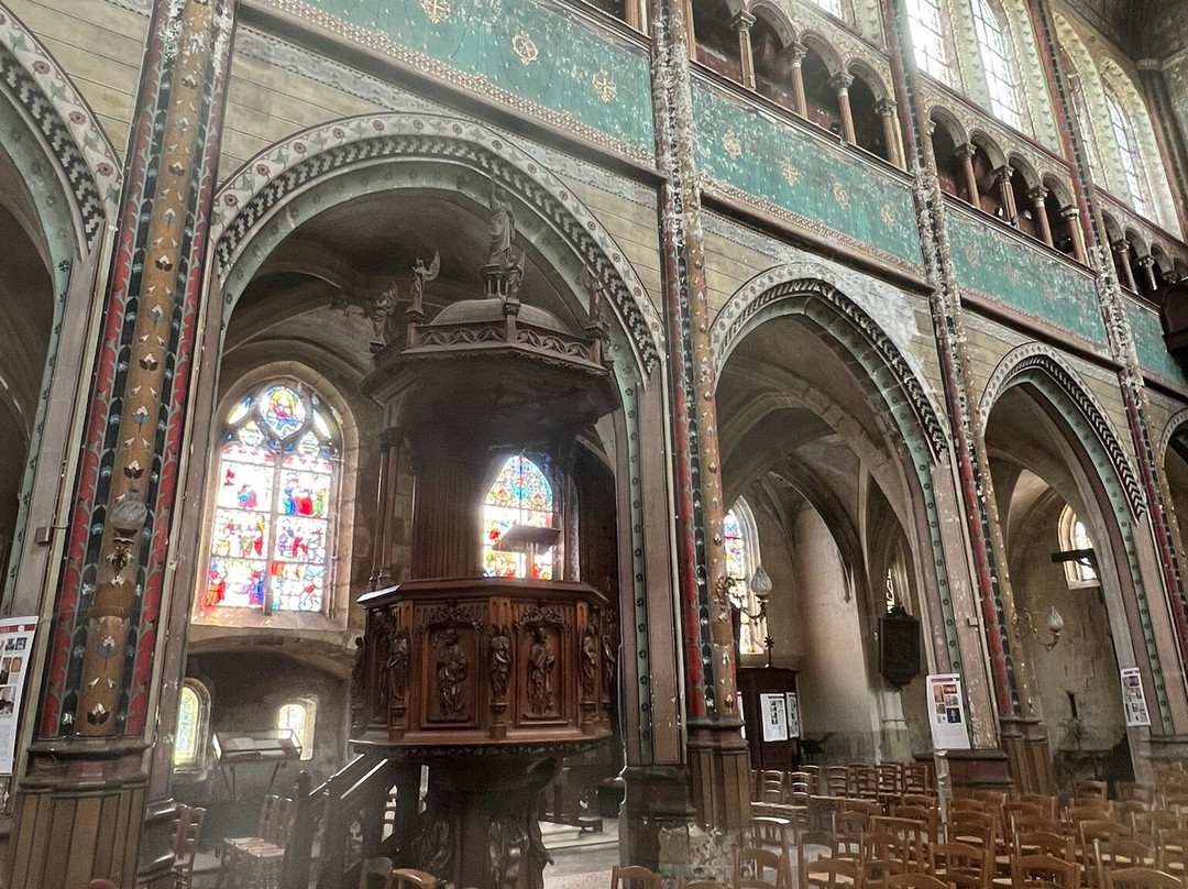 Eglise Saint-Aignan-沙特尔必去景点