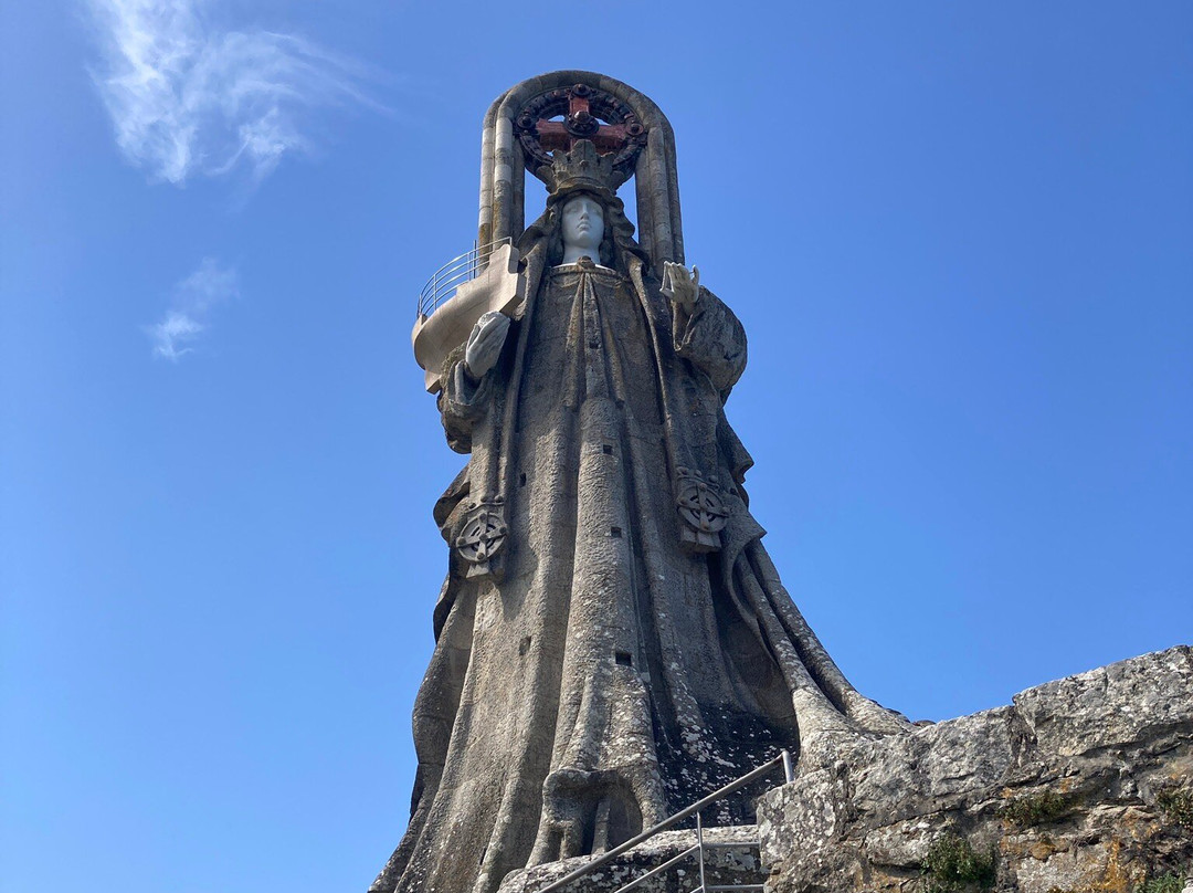 Virgen de la roca-Baiona必去景点