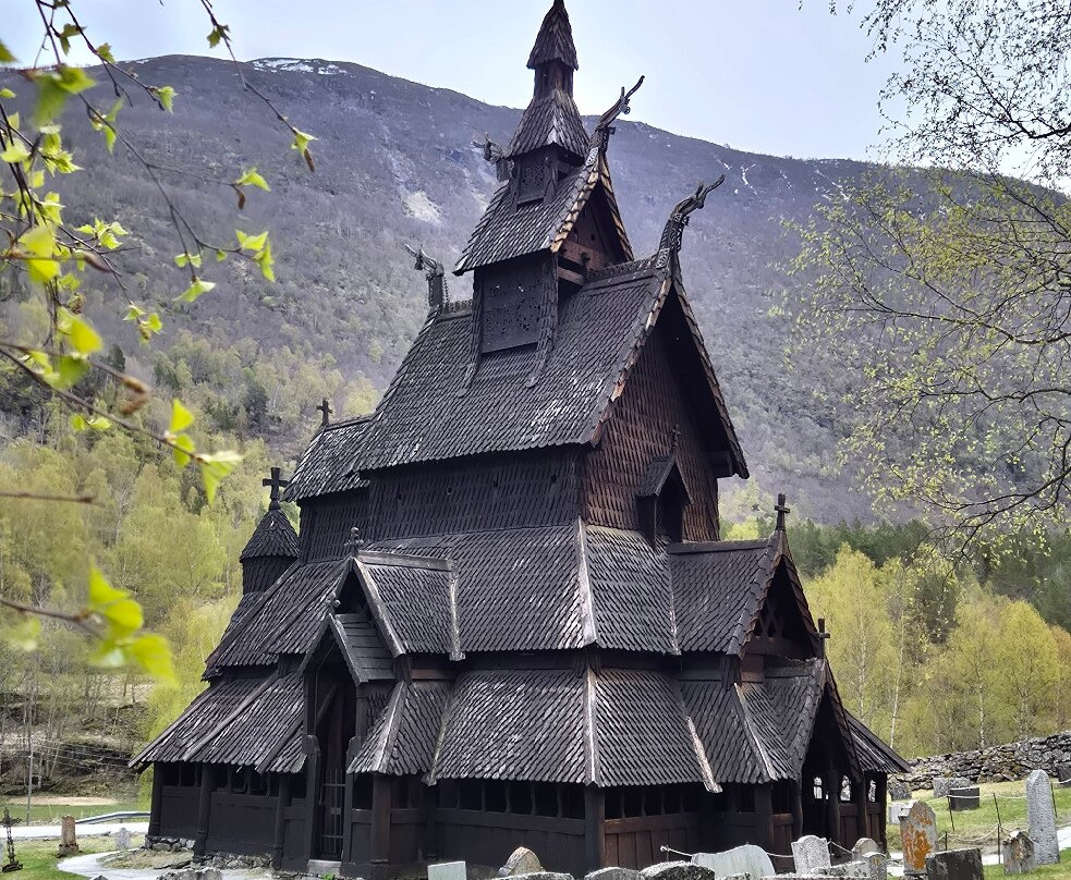 Mal Dickson - Guiding In Norway-Hyllestad Municipality必去景点