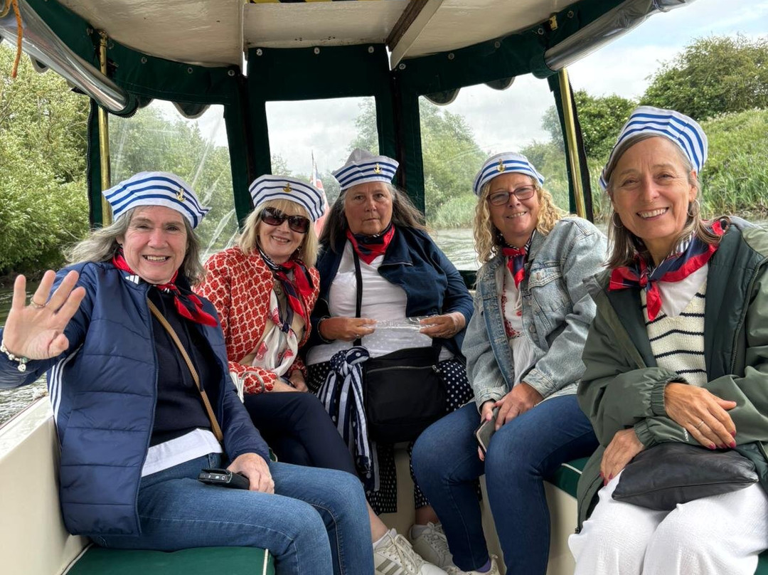 Grove Ferry River Trips-Upstreet必去景点