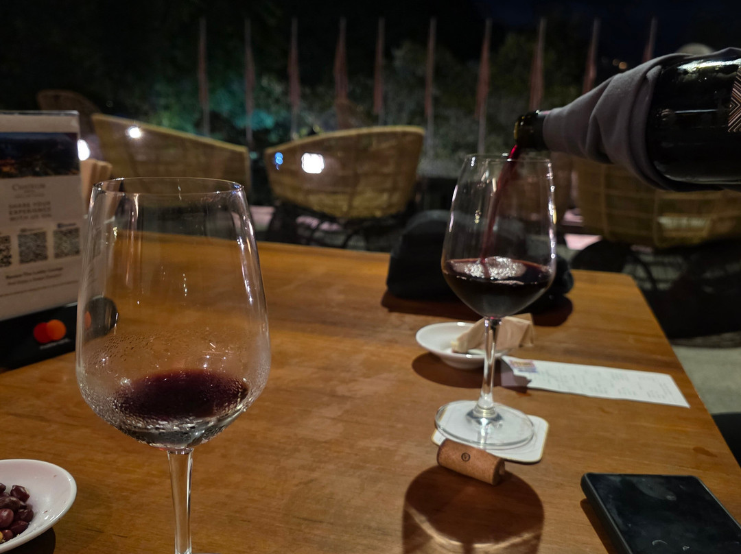 察殿仰光皇家湖酒店主图