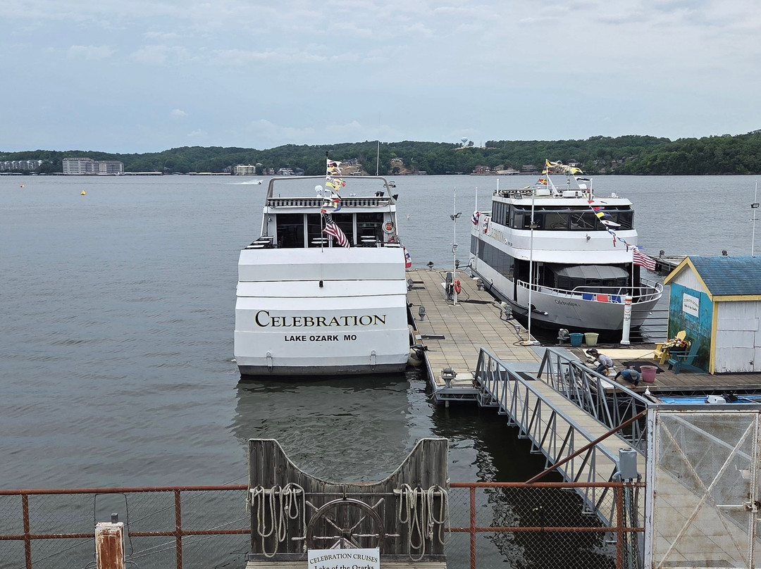 Celebration Cruises-Lake Ozark必去景点
