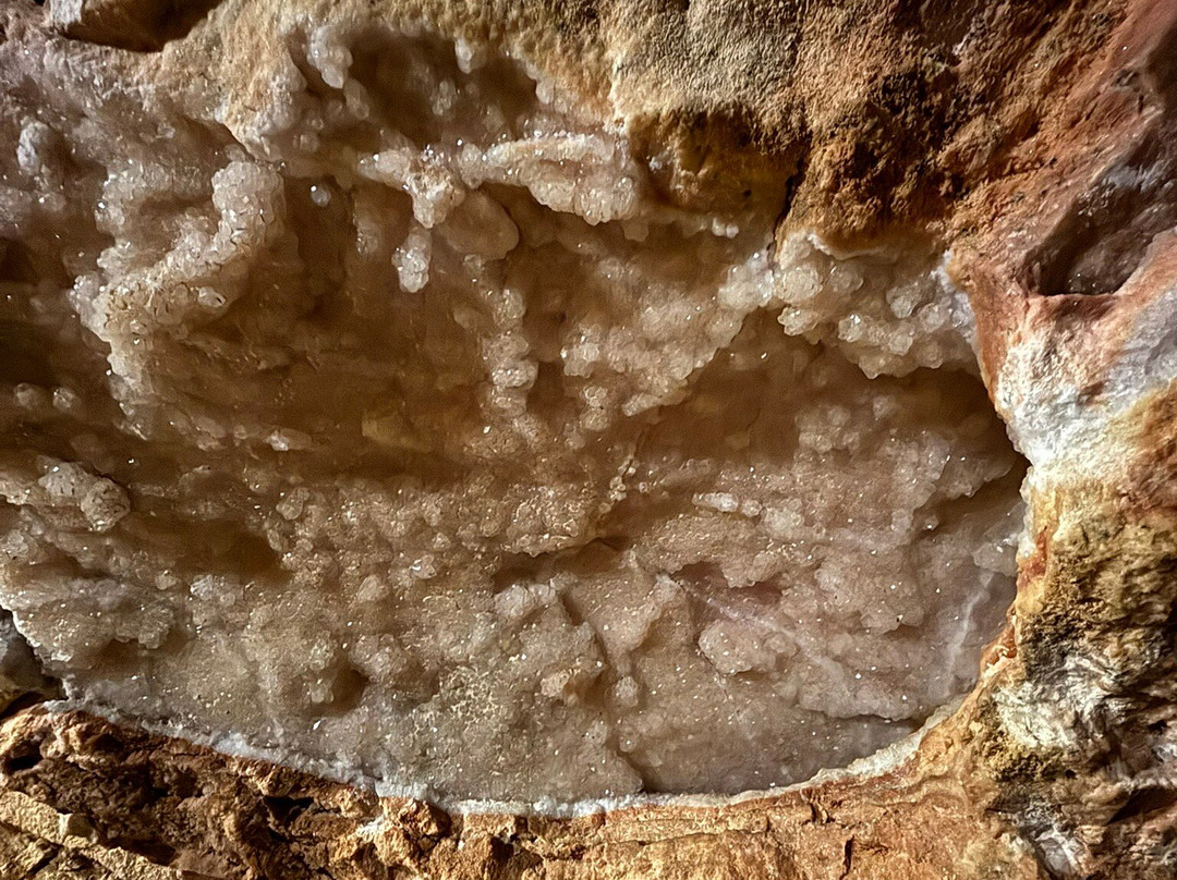 Black Hills Caverns-拉皮德城必去景点