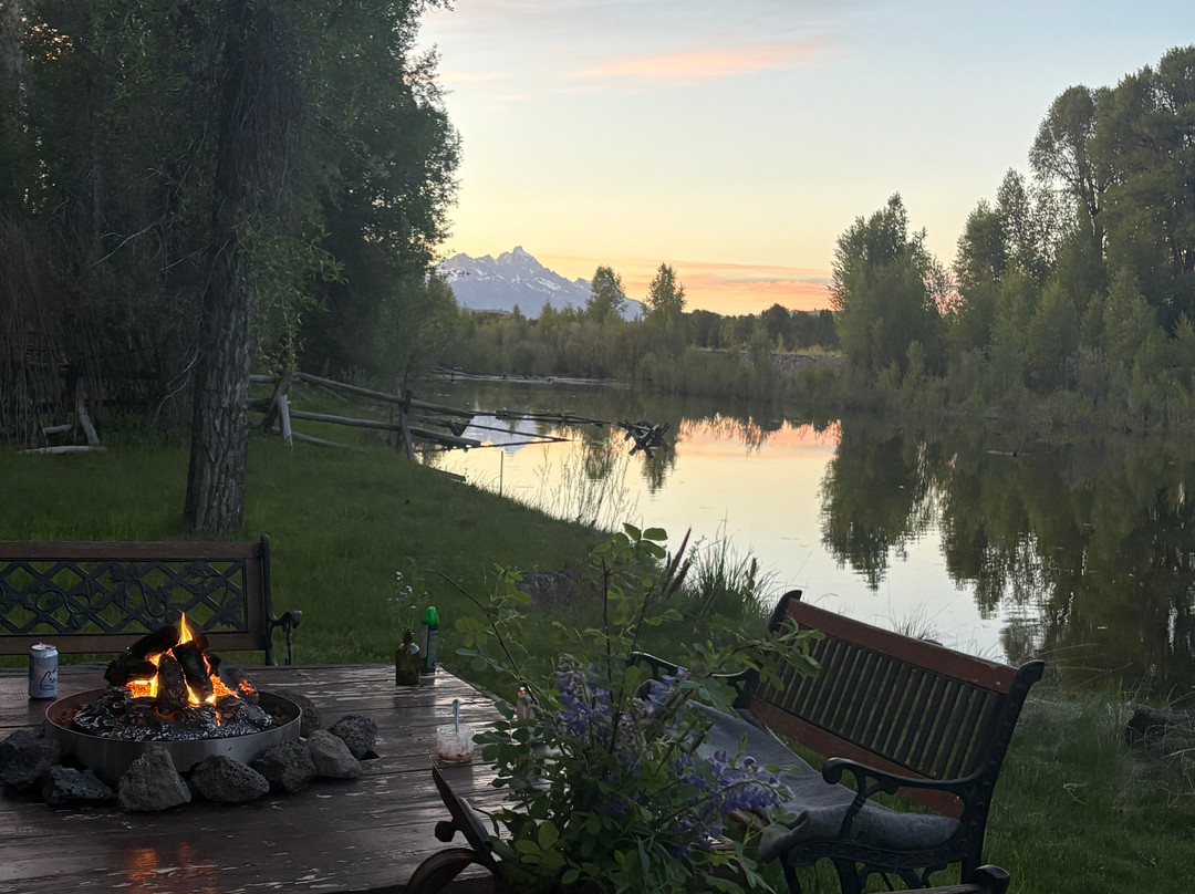 Jackson Hole Vintage Adventures-威尔逊必去景点