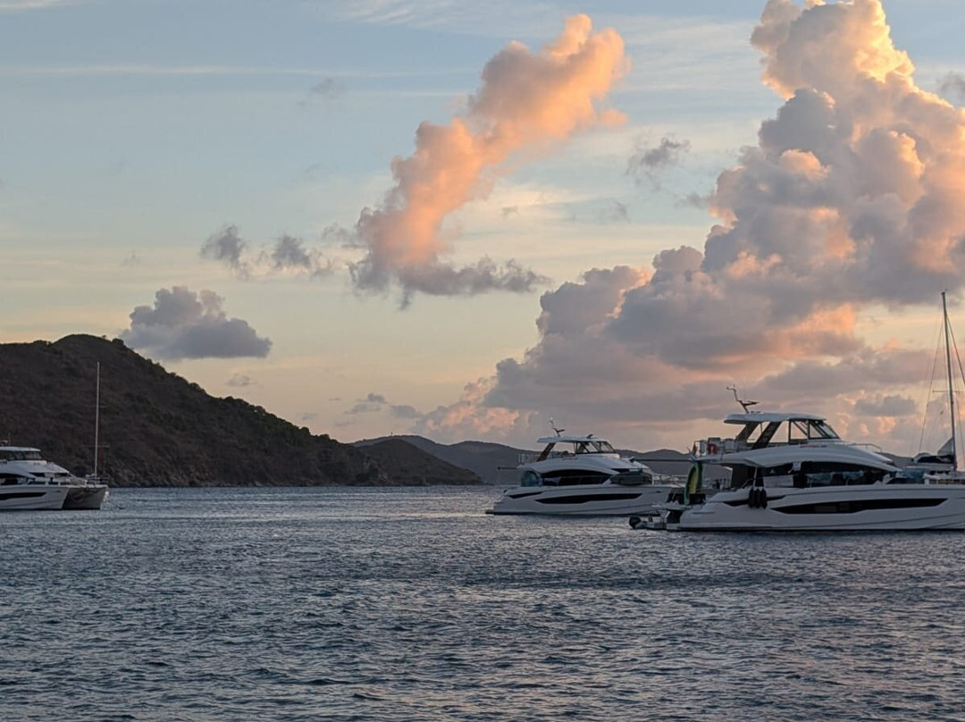 MarineMax Vacations-托土拉必去景点