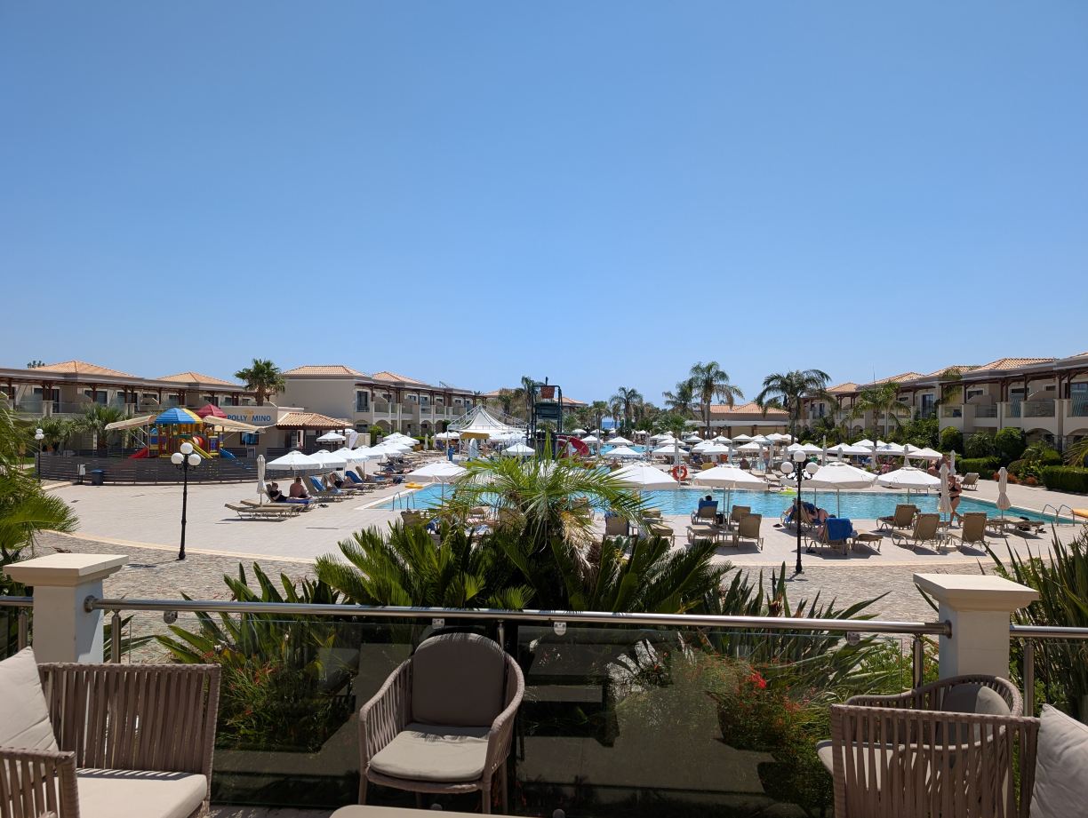 Mythos Beach Resort-旅行者