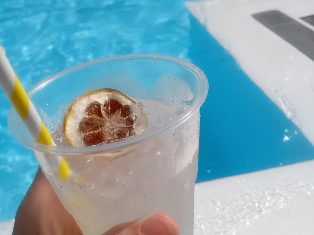 阿葵亚套房酒店主图