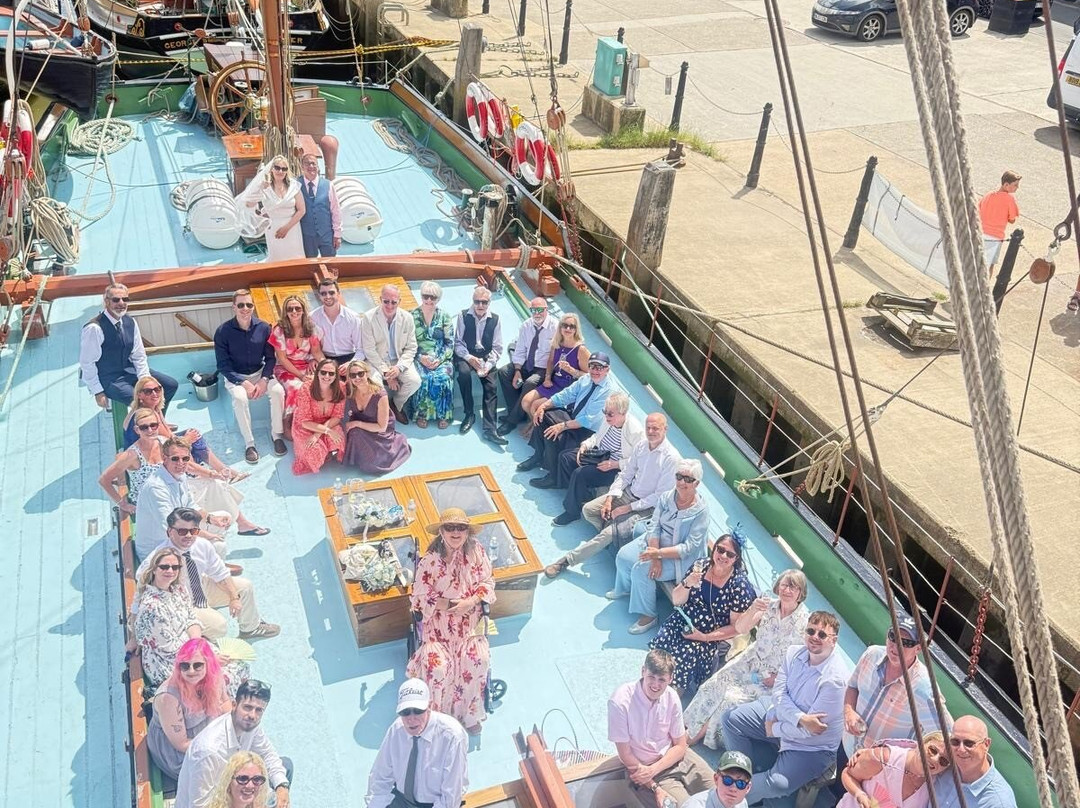 Topsail Charters - Day Tours-Maldon必去景点
