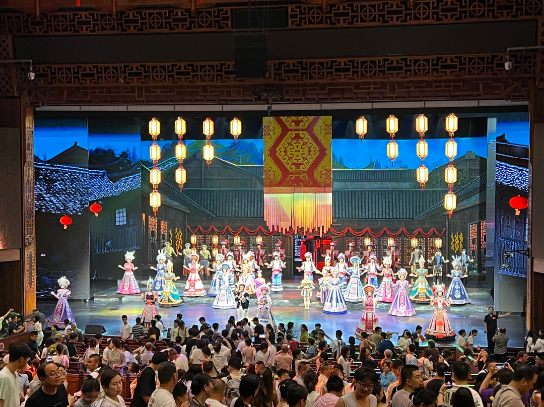 魅力湘西大剧院-张家界市必去景点