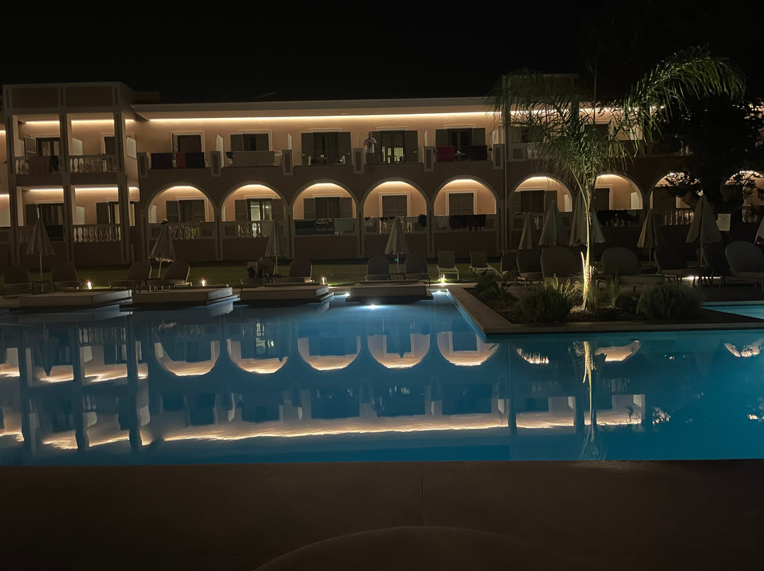 帕尔米拉酒店主图