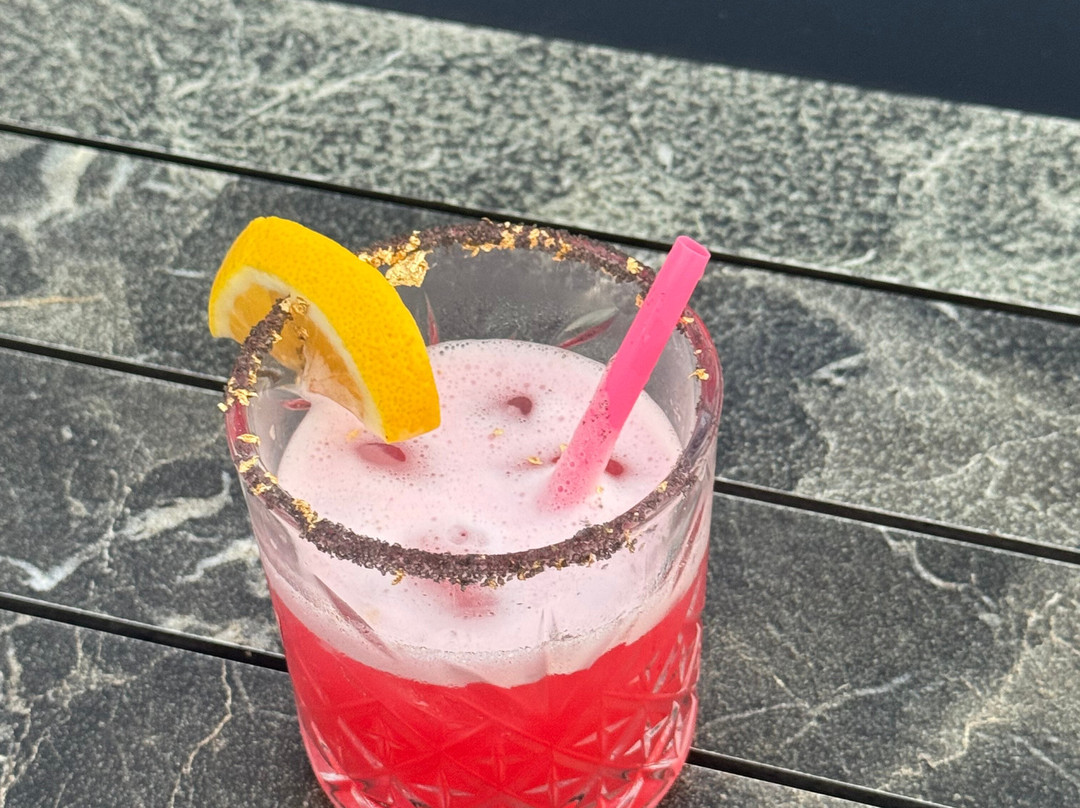 诺欣豪华酒店主图