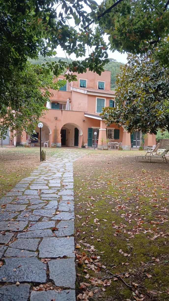 Il Pozzo e il Melograno-旅行者