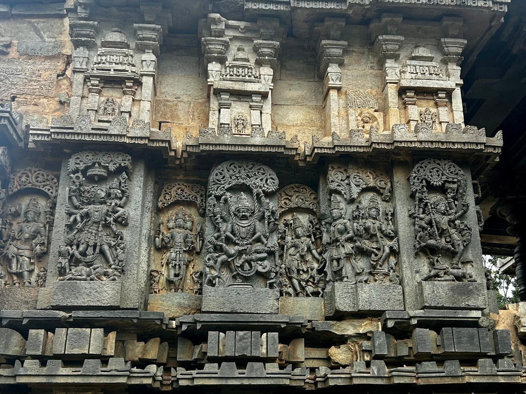 Hoysaleswara Temple-Halebid必去景点