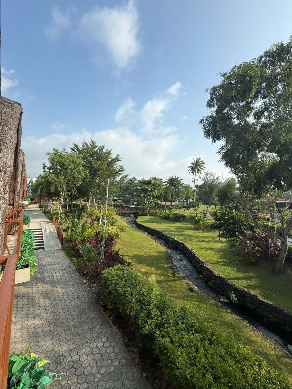 Your Brothers House Tribal Village-旅行者