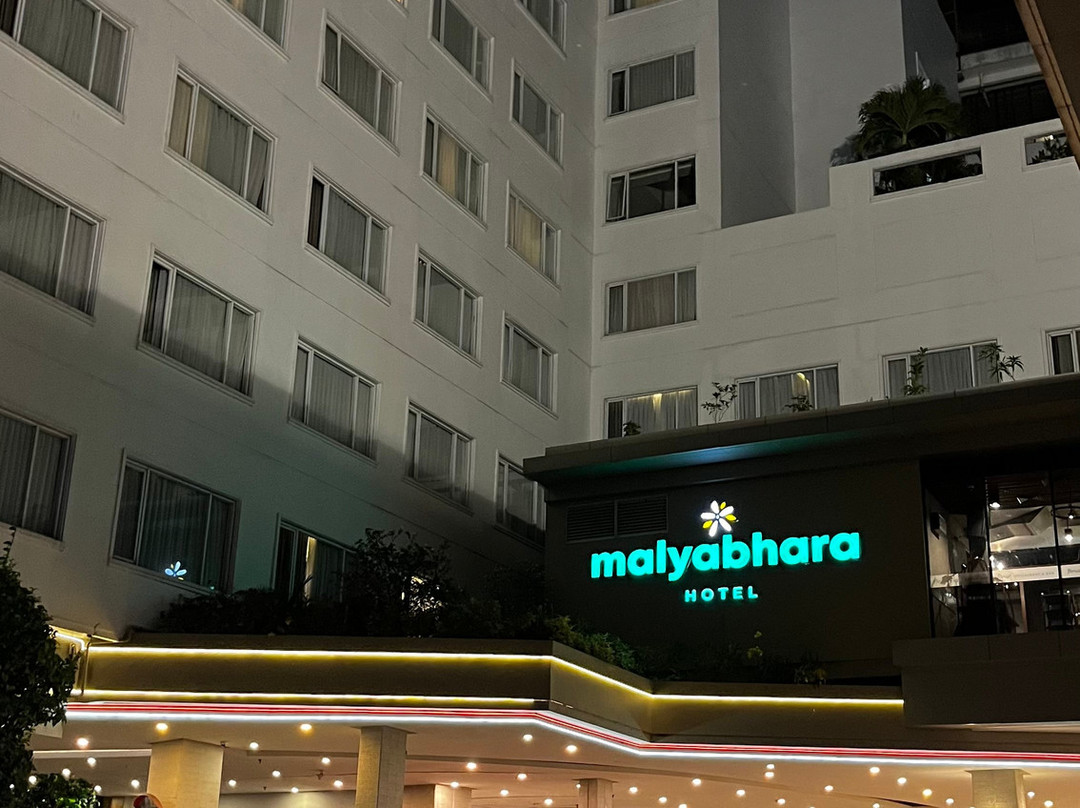 Malyabhara Hotel Yogyakarta Malioboro主图