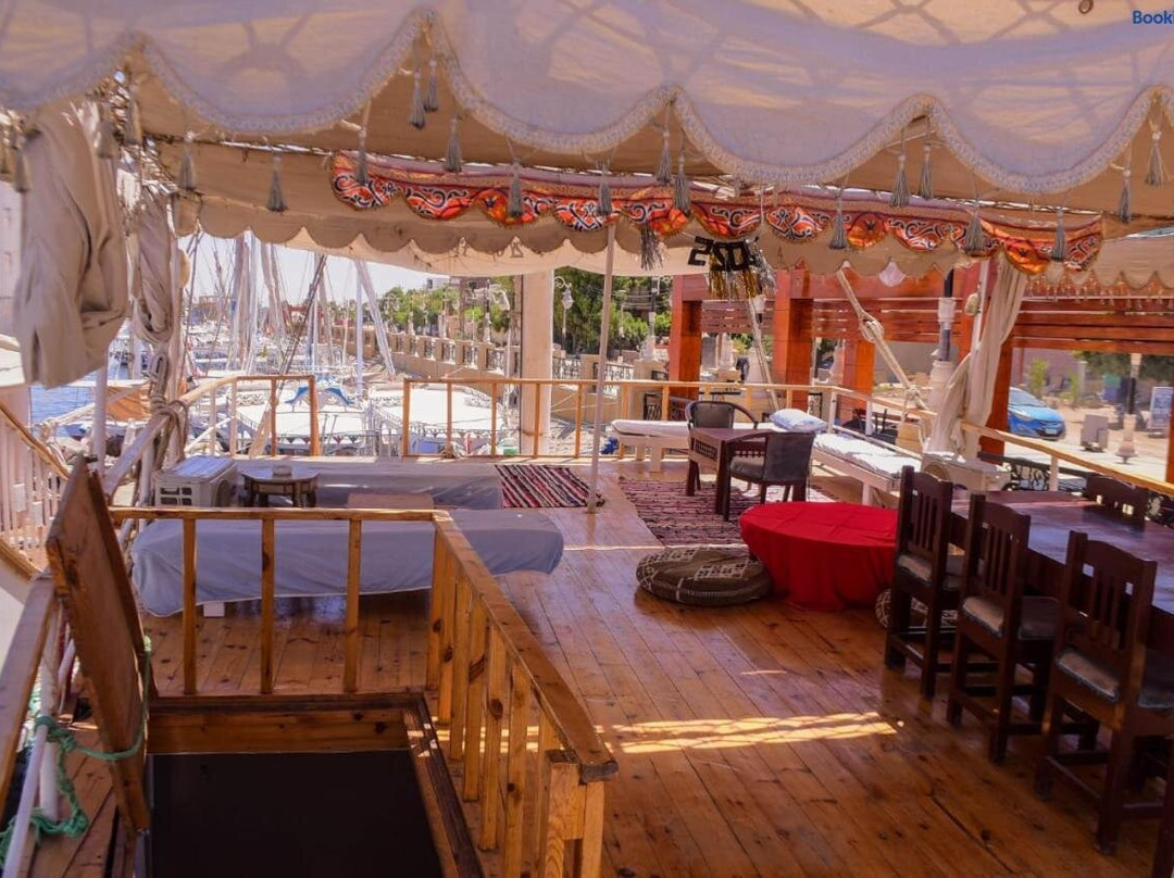 Hadi Guest House