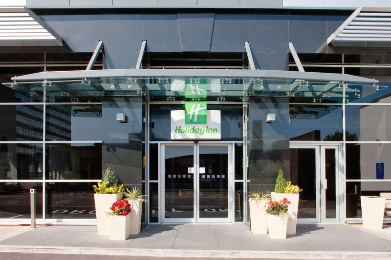Holiday Inn 斯蒂文尼奇主图
