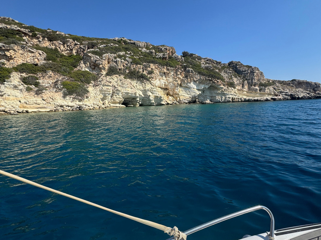 Seaside Boat Rental Kalives-Kalyves必去景点