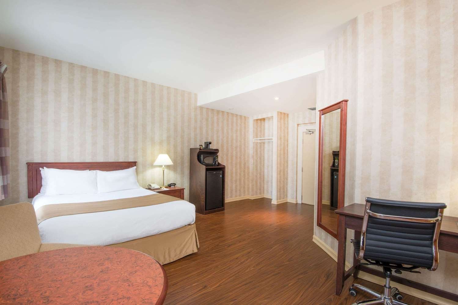 Ramada by Wyndham St. John's-官方