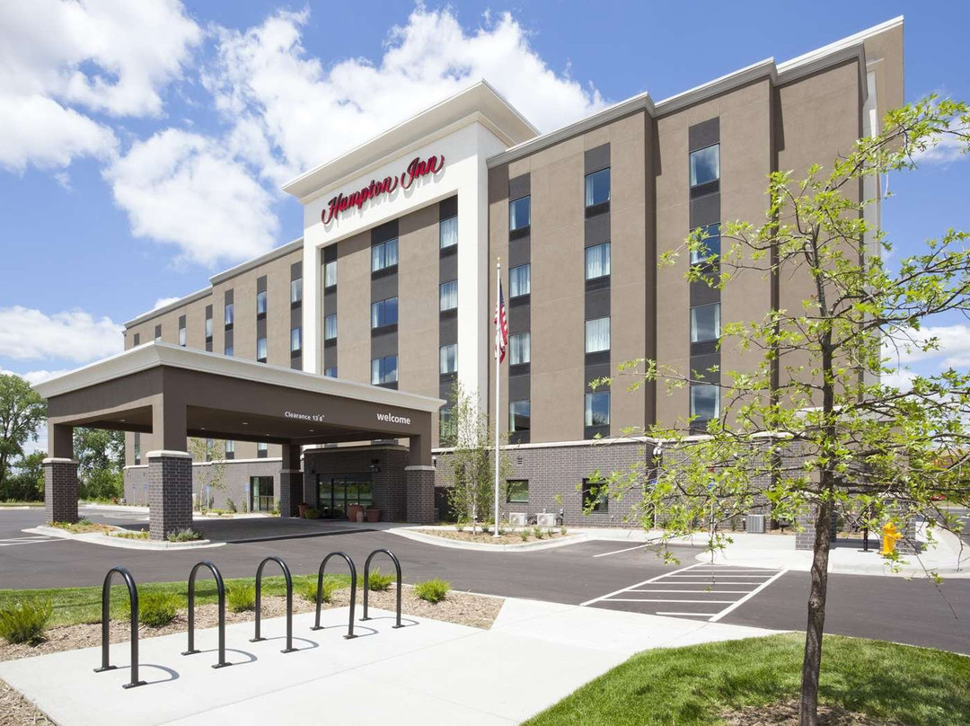 Hampton Inn Minneapolis-Roseville主图