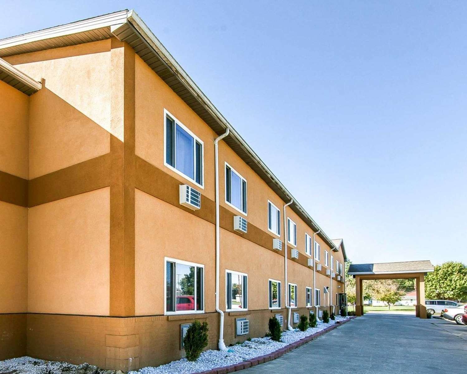 Quality Inn-官方