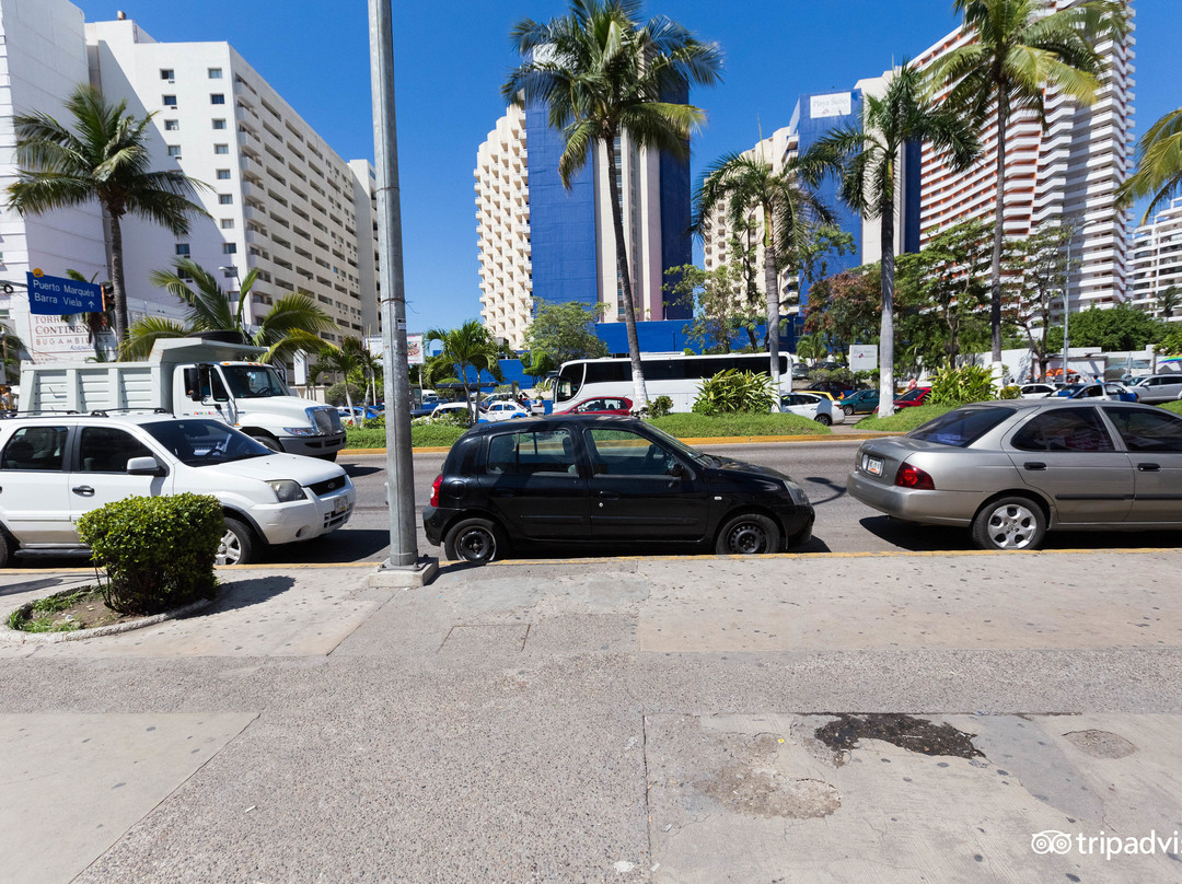 Sands Acapulco Hotel & Bungalows
