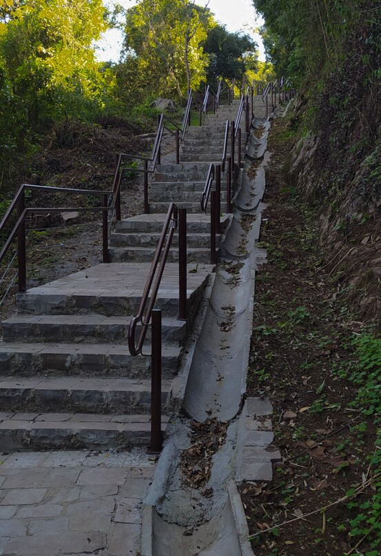 Gruta Nossa Senhora De Lourdes-Santa Tereza必去景点