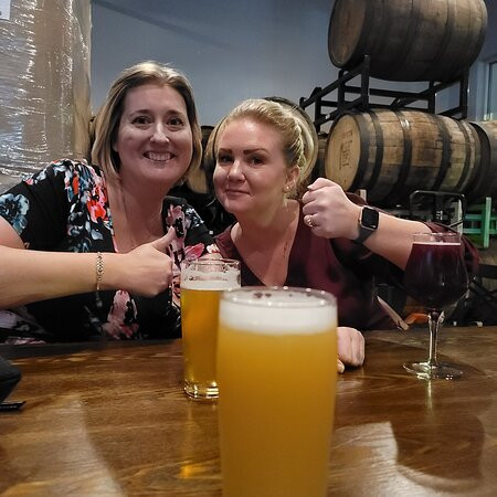 Corporate Ladder Brewing Company-Palmetto必去景点