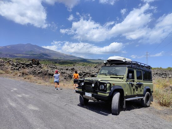 Etna Moving - Excursions & Trekking景点图片