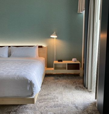 佛罗里达大学的Hotel Eleo主图