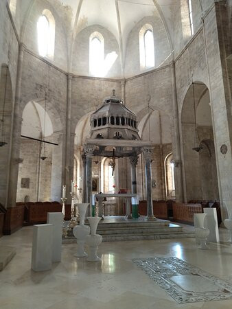 Cattedrale di Santa Maria Maggiore-Barletta必去景点