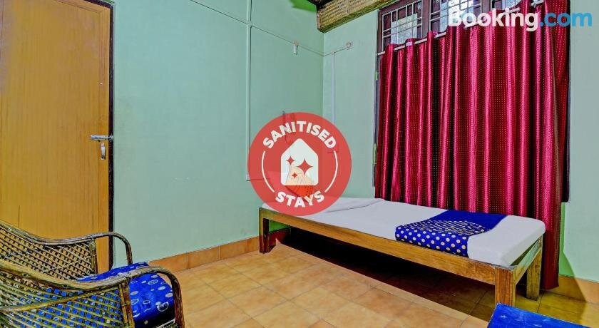 SPOT ON 76965 Ashrayaa Prakreeti