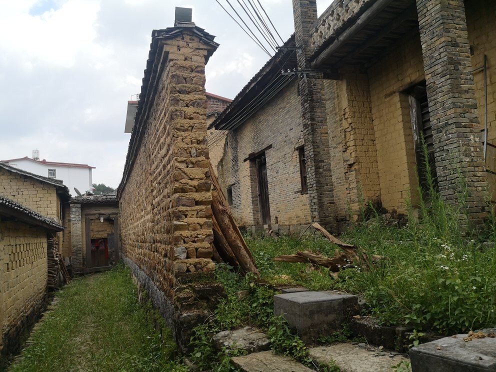 朗梓古寨-阳朔县必去景点