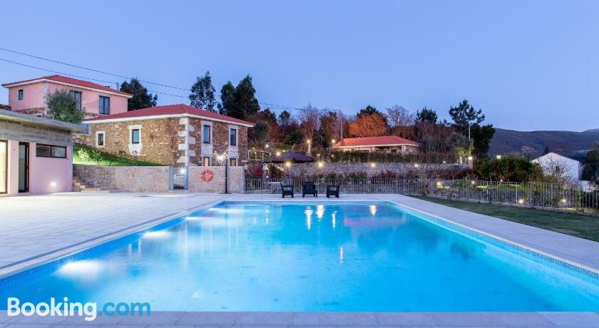 DeVille's Luxury Retreat