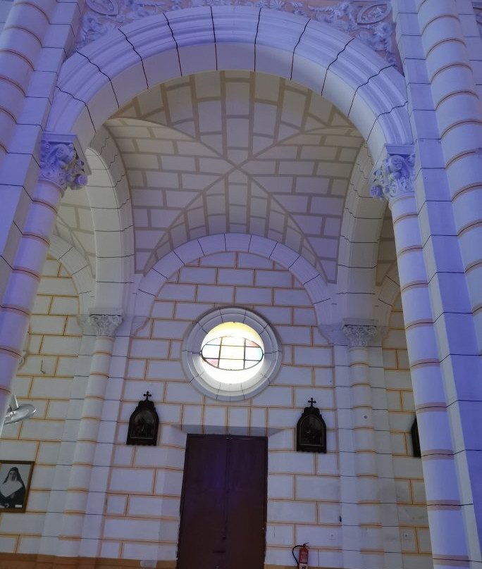 Iglesia del Sagrado Corazon de Jesus-梅利利亚必去景点