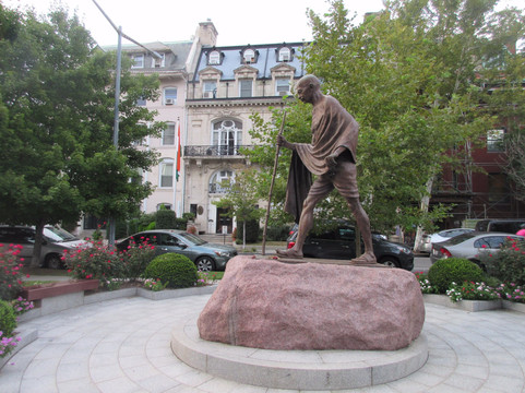 Mahatma Gandhi Statue-华盛顿特区必去景点