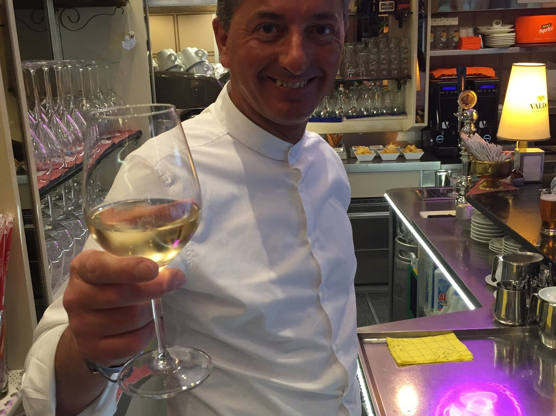 Bar Amanzio Michael Snc