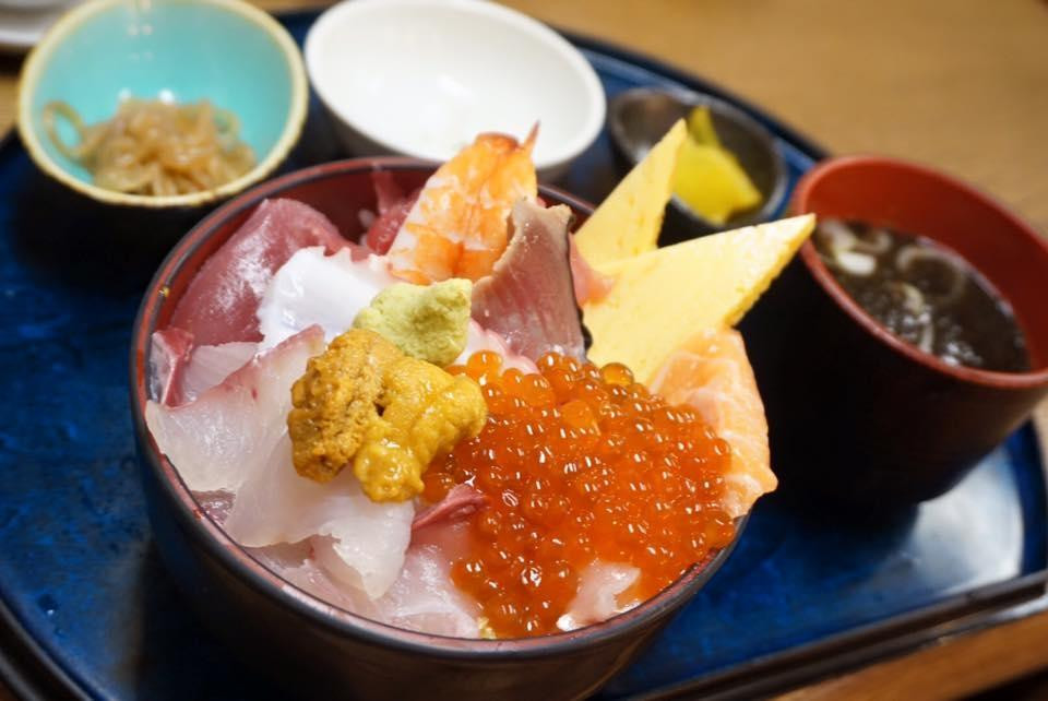 地酒と旬味 東家