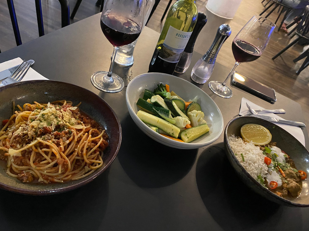 Inkstone Kitchen And Bar