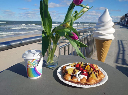 ŚWIAT LODÓW KAWIARNIA