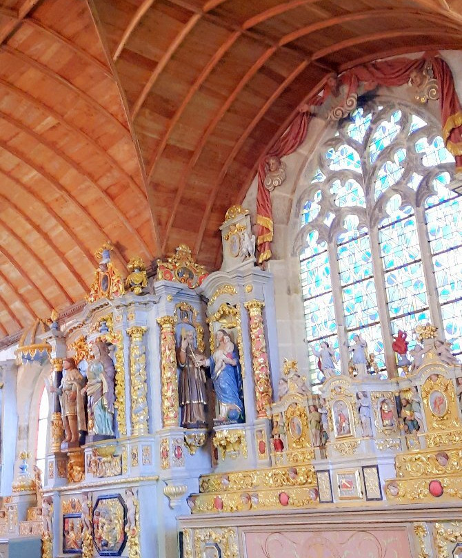 Chapelle Sainte-Marie-du-Ménez-Hom景点图片