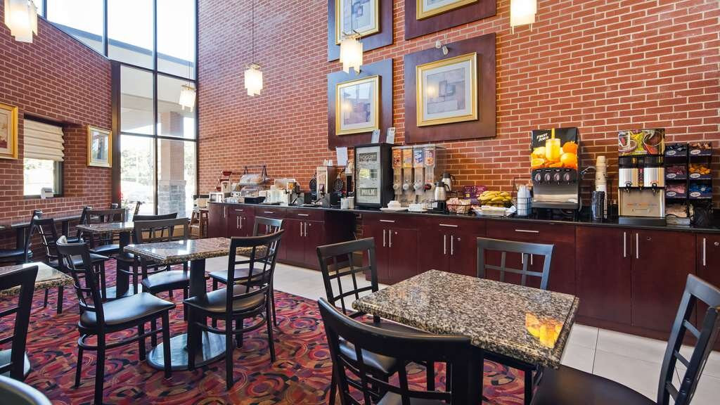 Best Western Plus Reading Inn & Suites主图