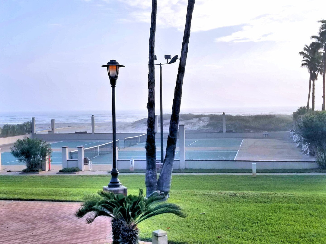 Isla Grand Beach Resort主图