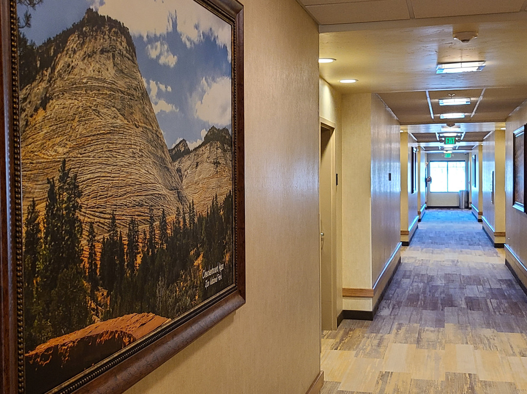 贝斯特韦斯特布莱斯峡谷大酒店主图