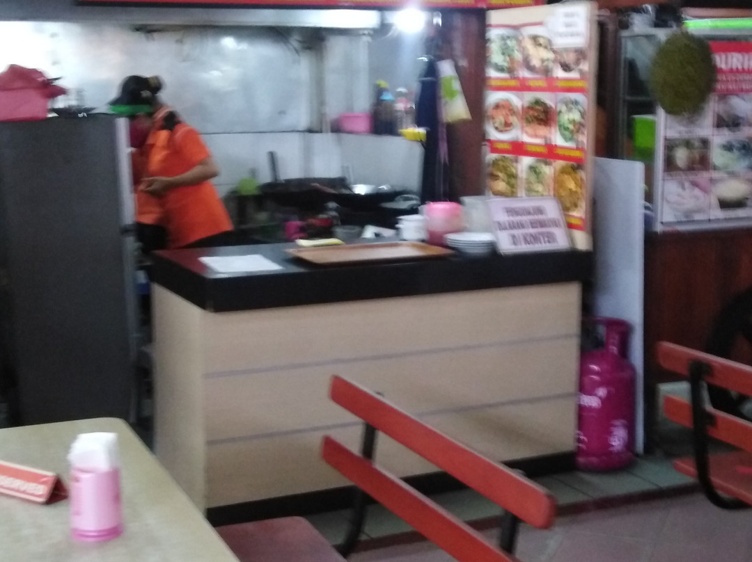 Tiara Dewata Department Store-登巴萨必去景点