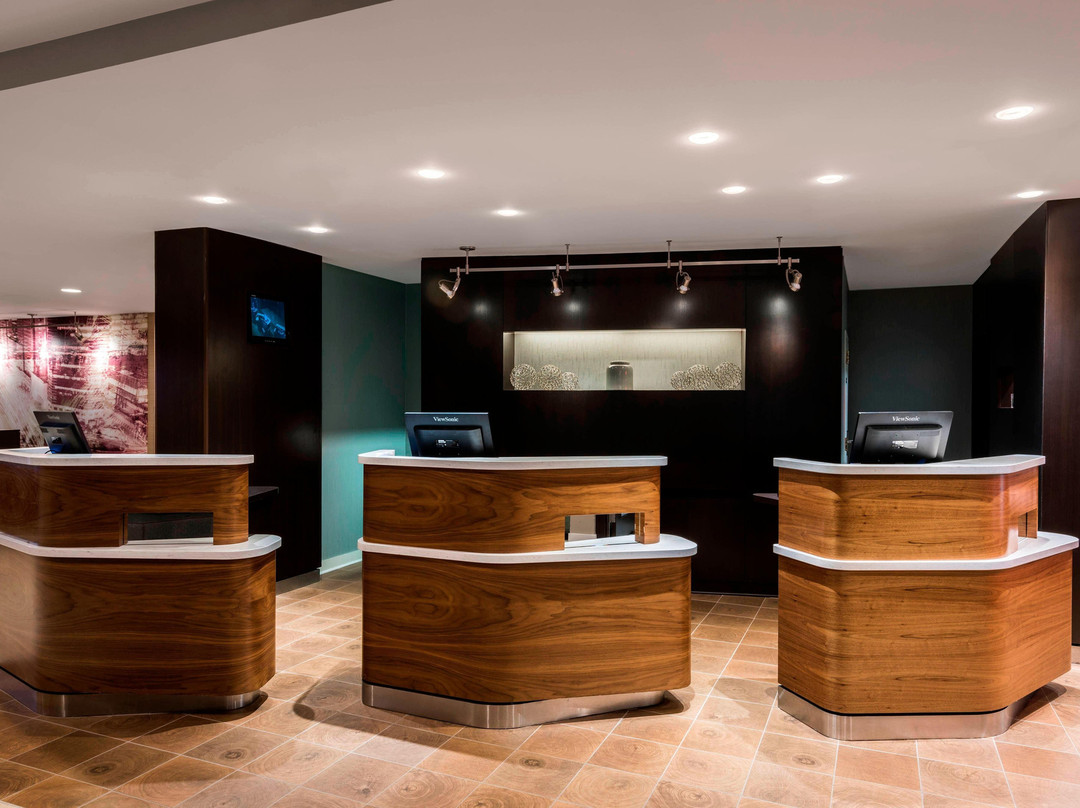 芝加哥奥黑尔万怡酒店主图