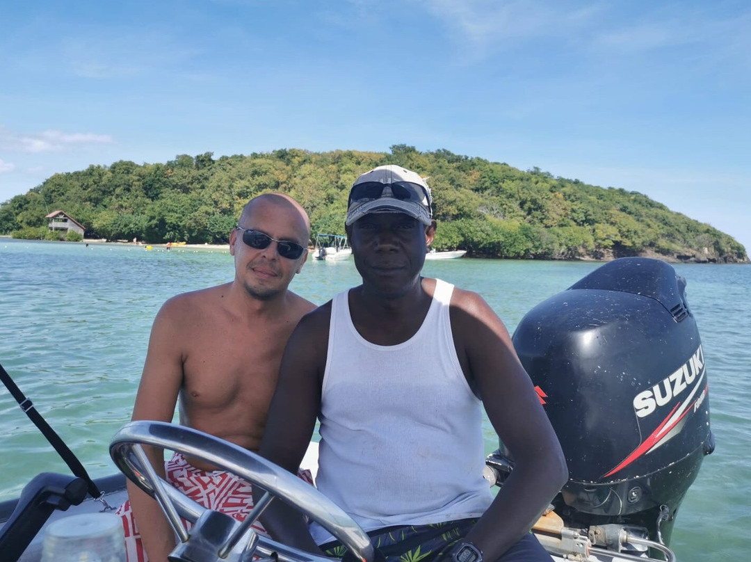 ESCAPADES ILETS ET FONDS BLANCS-La Trinite必去景点